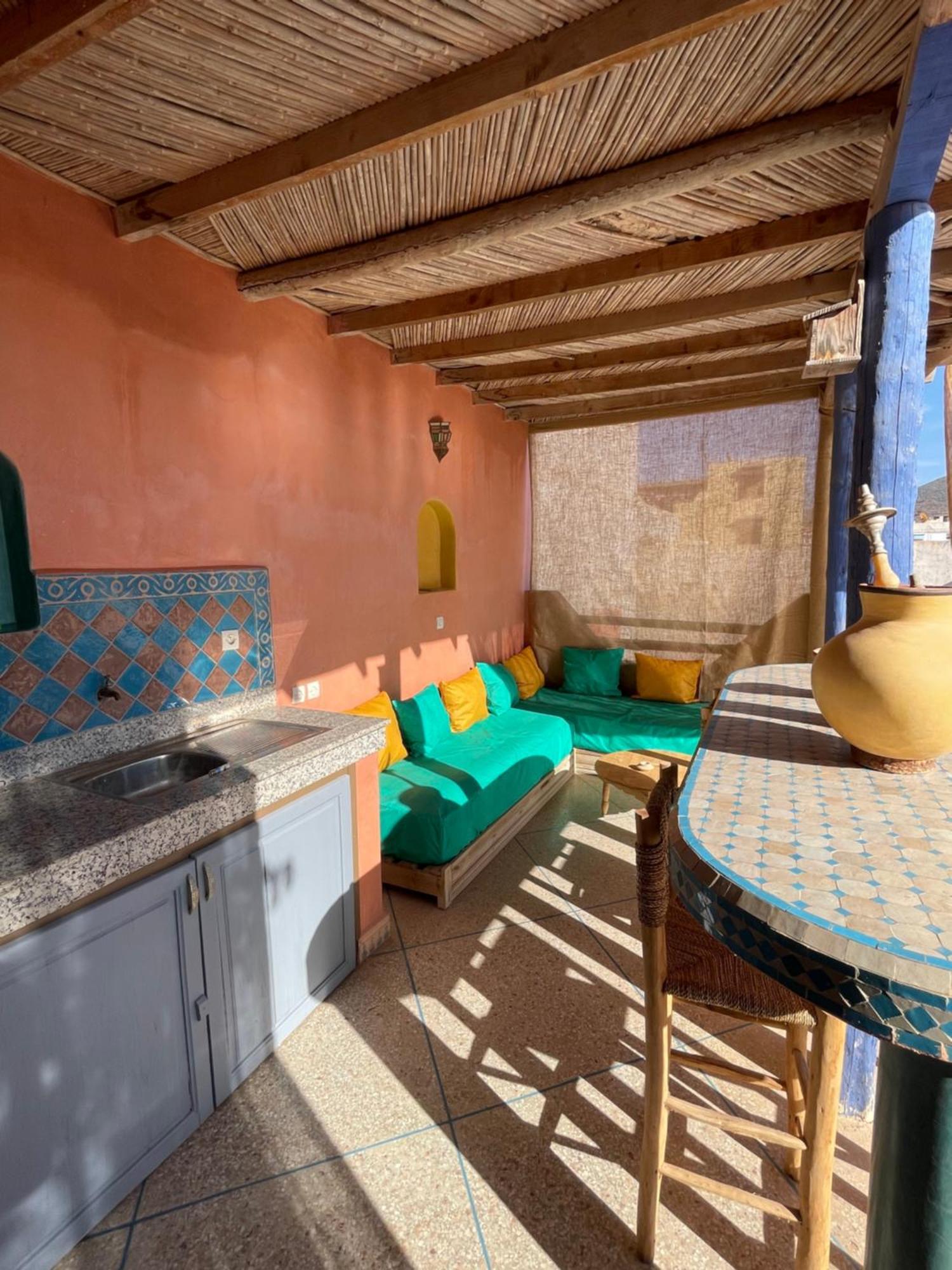 The Rainbow House Apartment Mirleft Luaran gambar